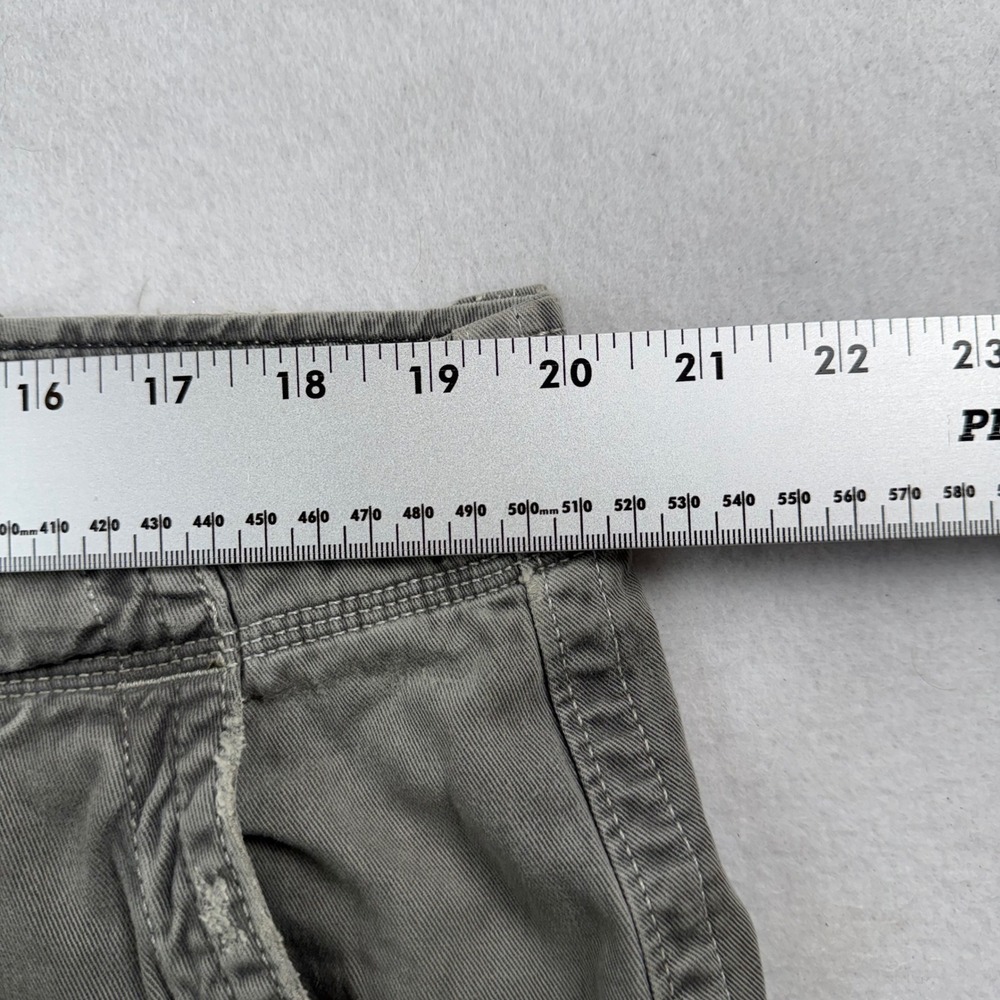 American Eagle Outfitters Mens 38 Cargo Shorts Faded Olive Green Longer Length - Picture 5 of 7